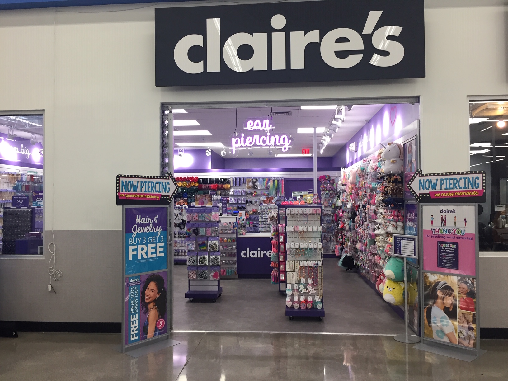 Claire's Walmart logo