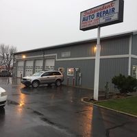 Independent Auto Repair logo